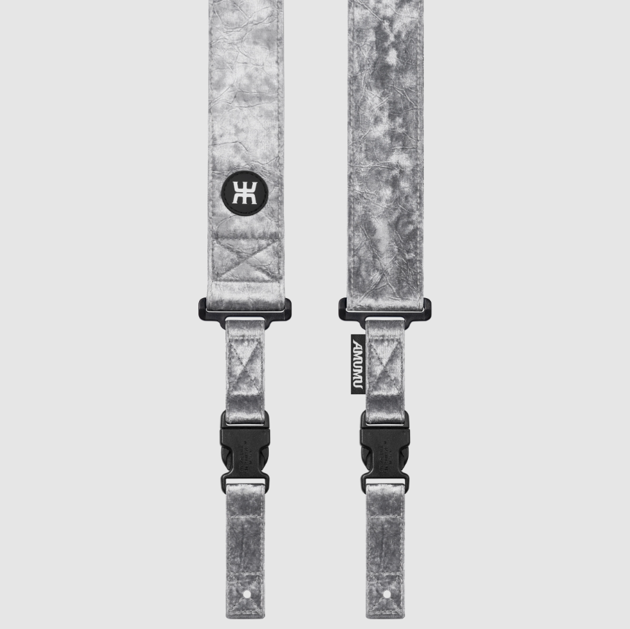AMUMU® SNAPLOCK™ Pro Velvet Silver Guitar Strap - Ultimate Security & Durability for Dynamic Performance