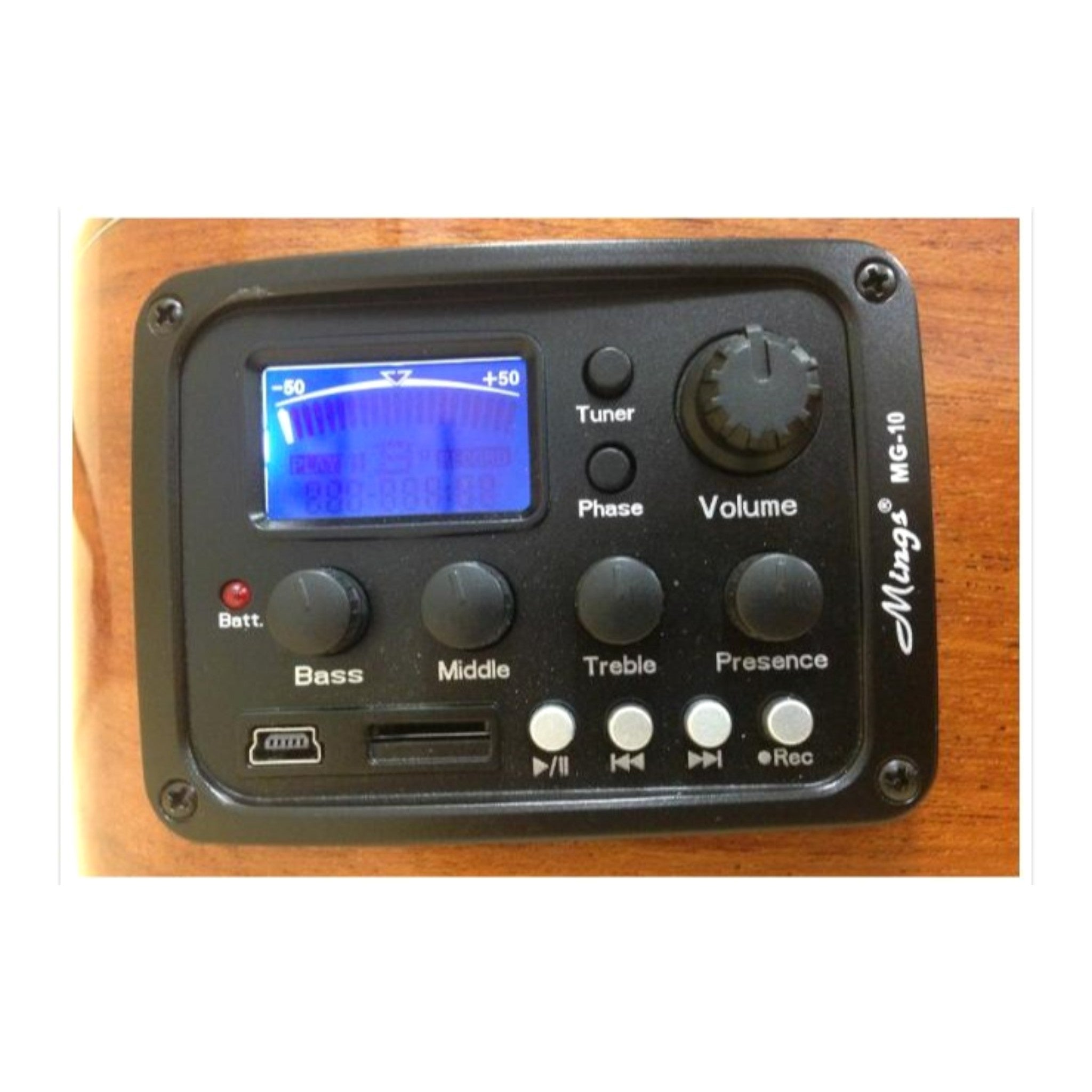 Caraya A2016CEQARCEDAR Solid Cedar Built-In Pickup/Tuner Beveled Armrest Acoustic Guitar - Natural