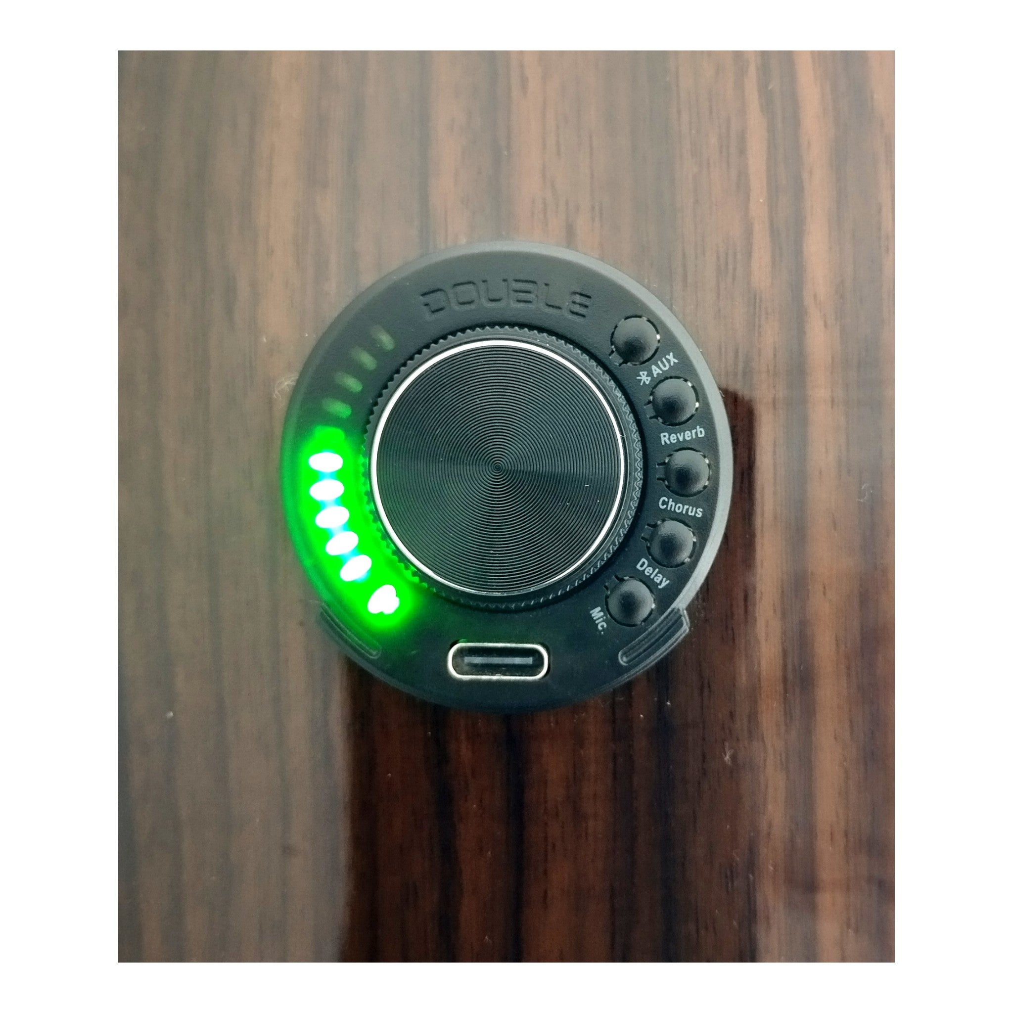 Caraya “Classic, Elegant, Precise” Solid Engelman Classical Guitar w/ Double OS1 Vibration Pickups - SCG952EQN