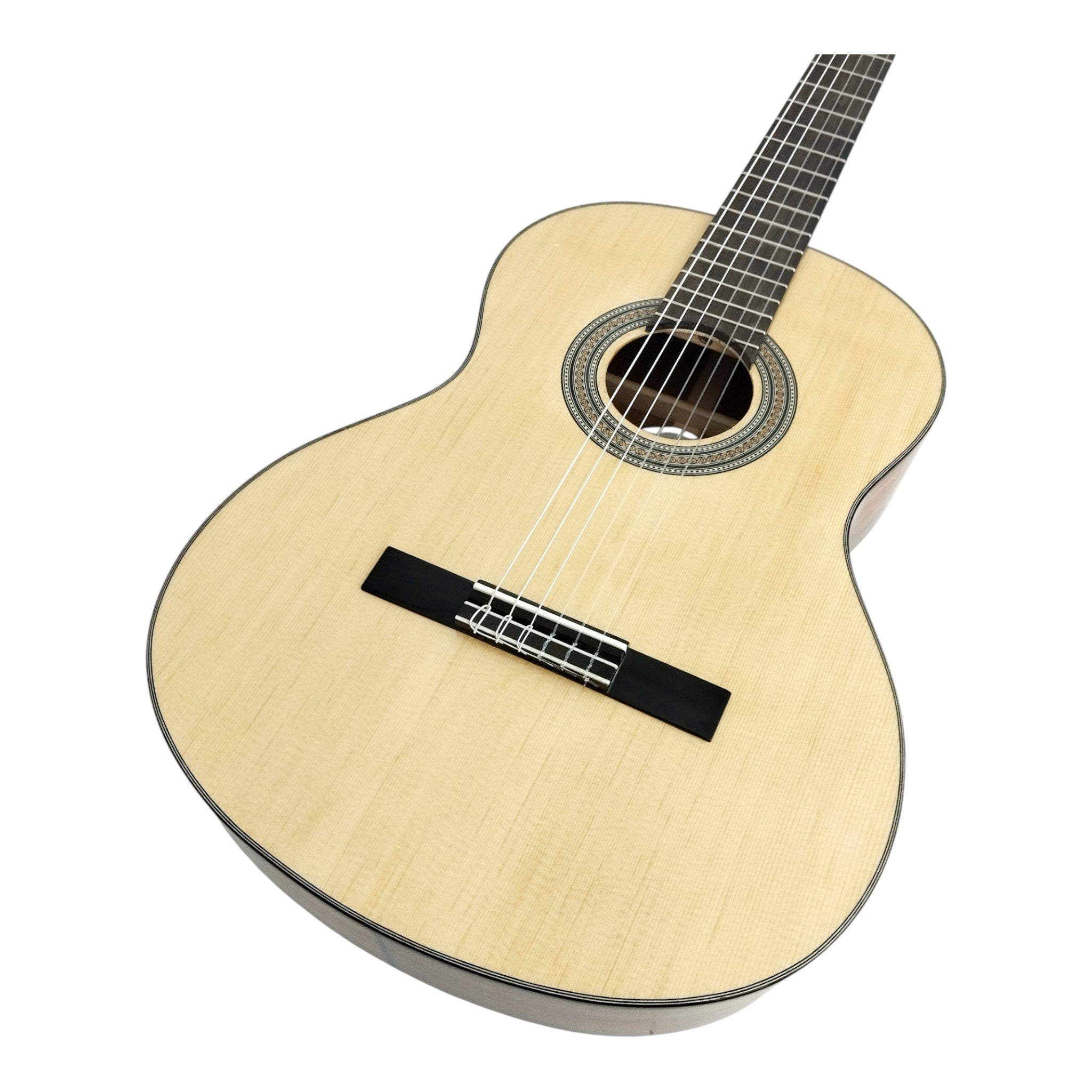 The CG01 Classical Guitar – Elegance in Sound and Design + Hard Case