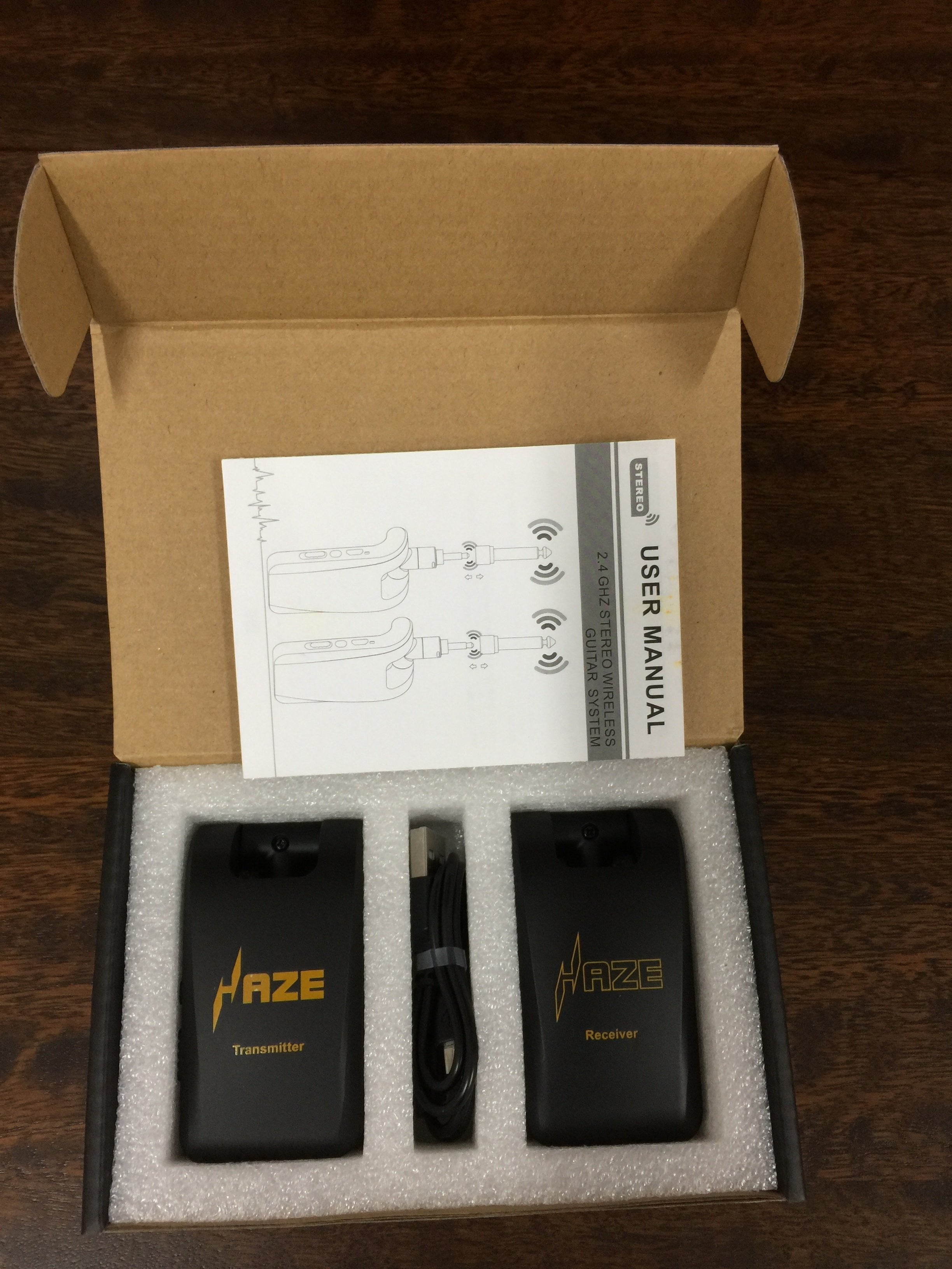 Haze WP-5 Wireless Guitar System,T1+R1,1/8"(3.5mm) & 1/4"(6.35mm) Male Connector