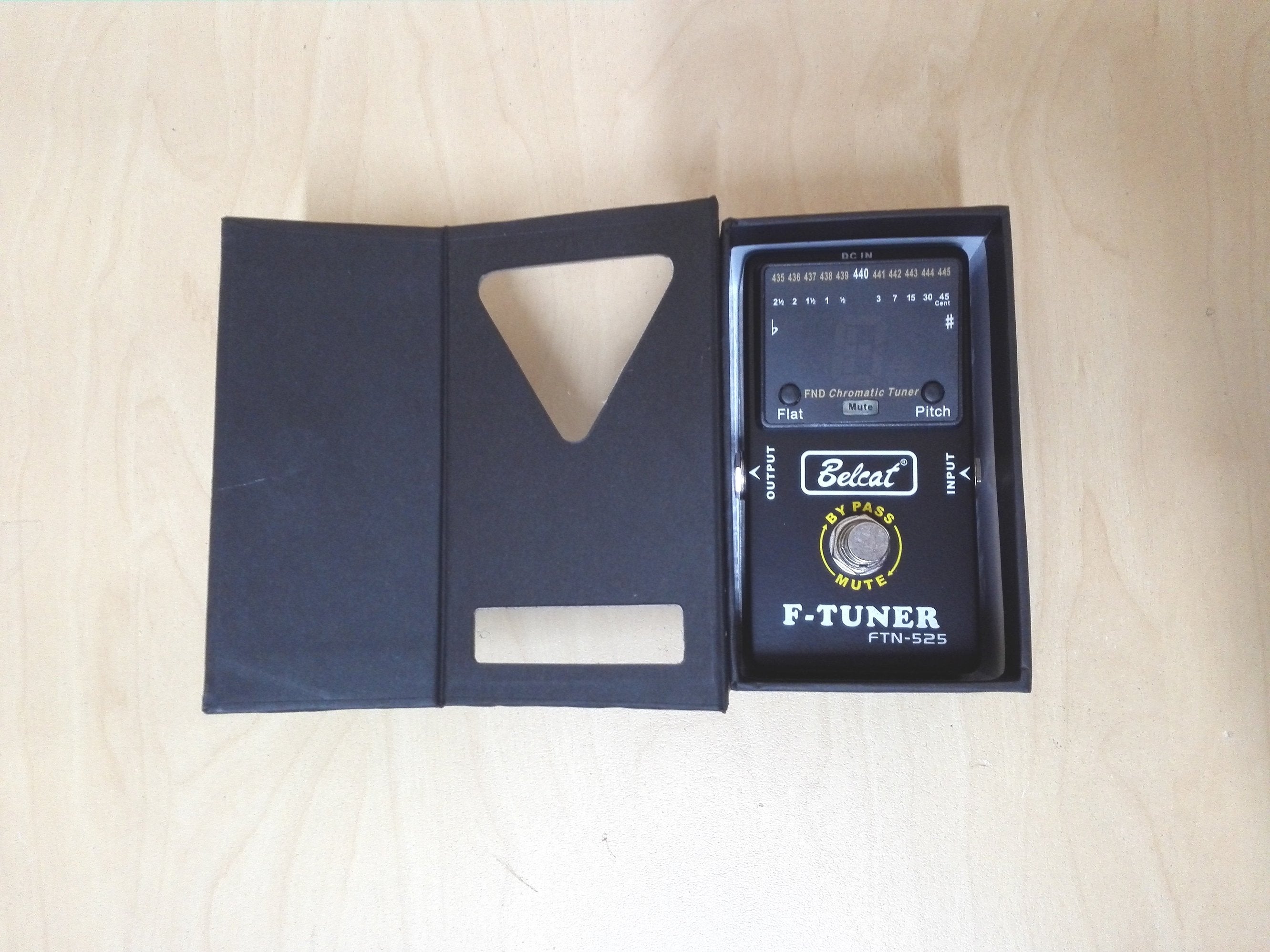 Belcat FTN525 Chromatic Effects Pedal Tuner