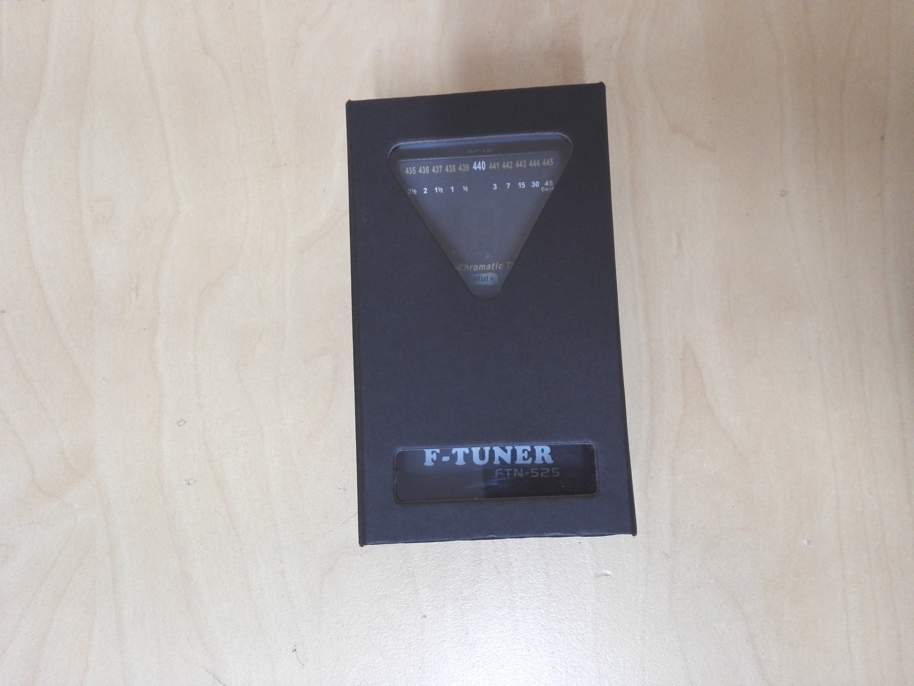 Belcat FTN525 Chromatic Effects Pedal Tuner